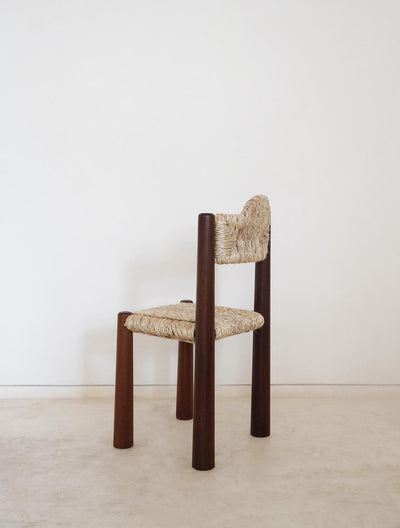 Teak wood chair with seat and backrest made of braided raw jute fibre. 